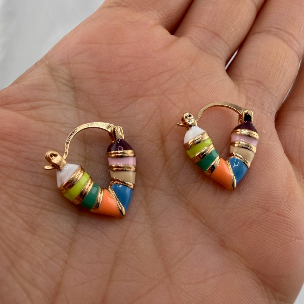 Colorful Heart Hoop Earrings Gold Plated - Picture 7 of 12